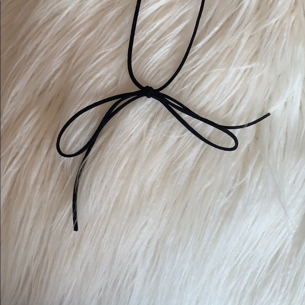 Francesca’s Choker - Picture 2 of 2